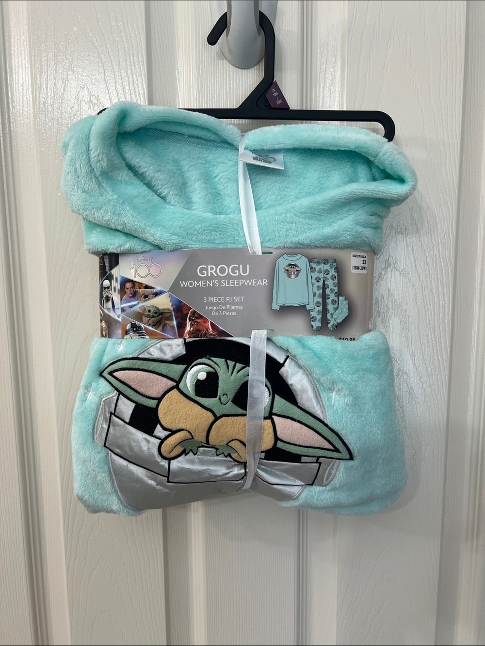 Disney Grogu Women's 3-Piece Pajama Set in Mint